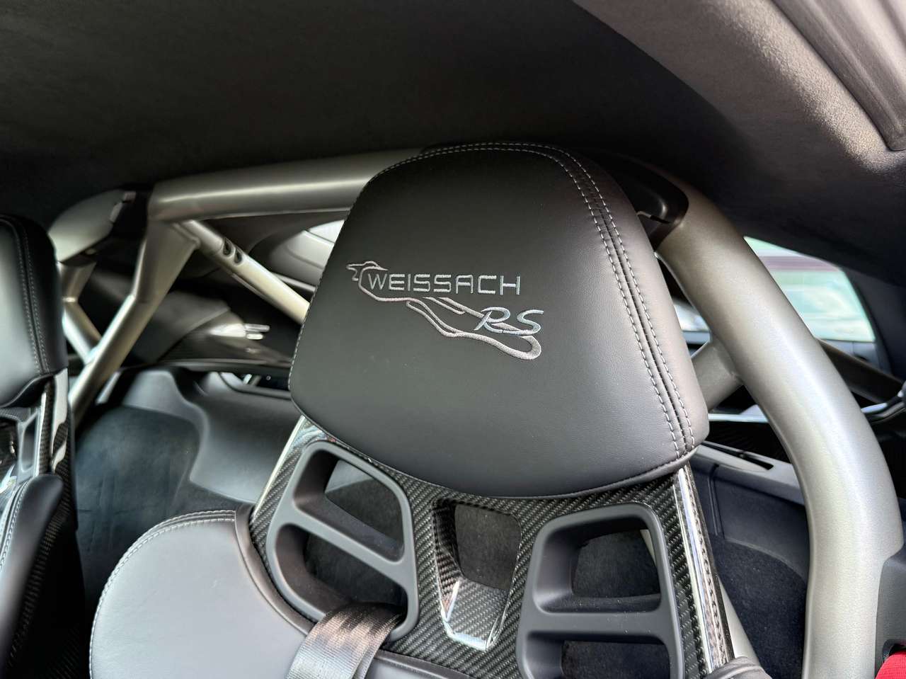 Porsche 718 GT4 RS 4.0i PDK Weissach Pack 4000km — foto 14 van 25