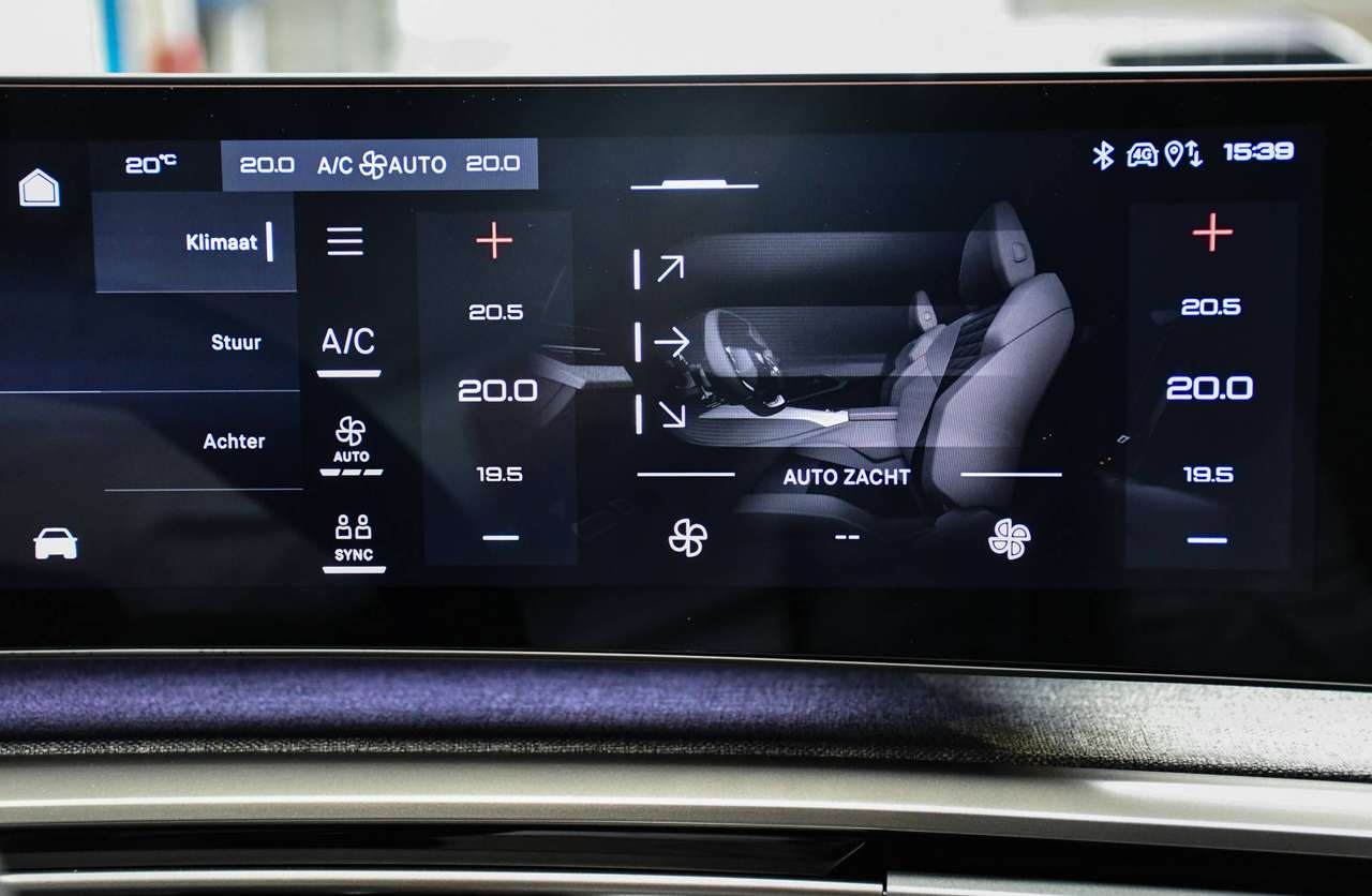 Peugeot 5008 5008 Hybrid Allure 7pl MHEV NIEUW - NAVIGATIE / CAMERA / ACC / SMARTLINK / BLIS / PDC — foto 11 van 22