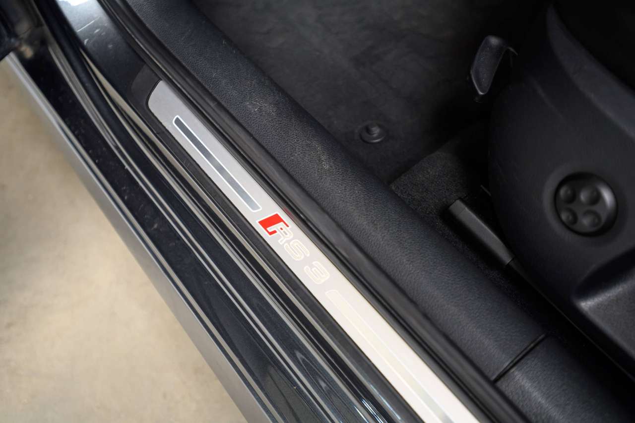 Audi RS3 Sportback 2.5 TFSI | GARANTIE | PANO | KUIPSTOELEN — foto 23 van 25