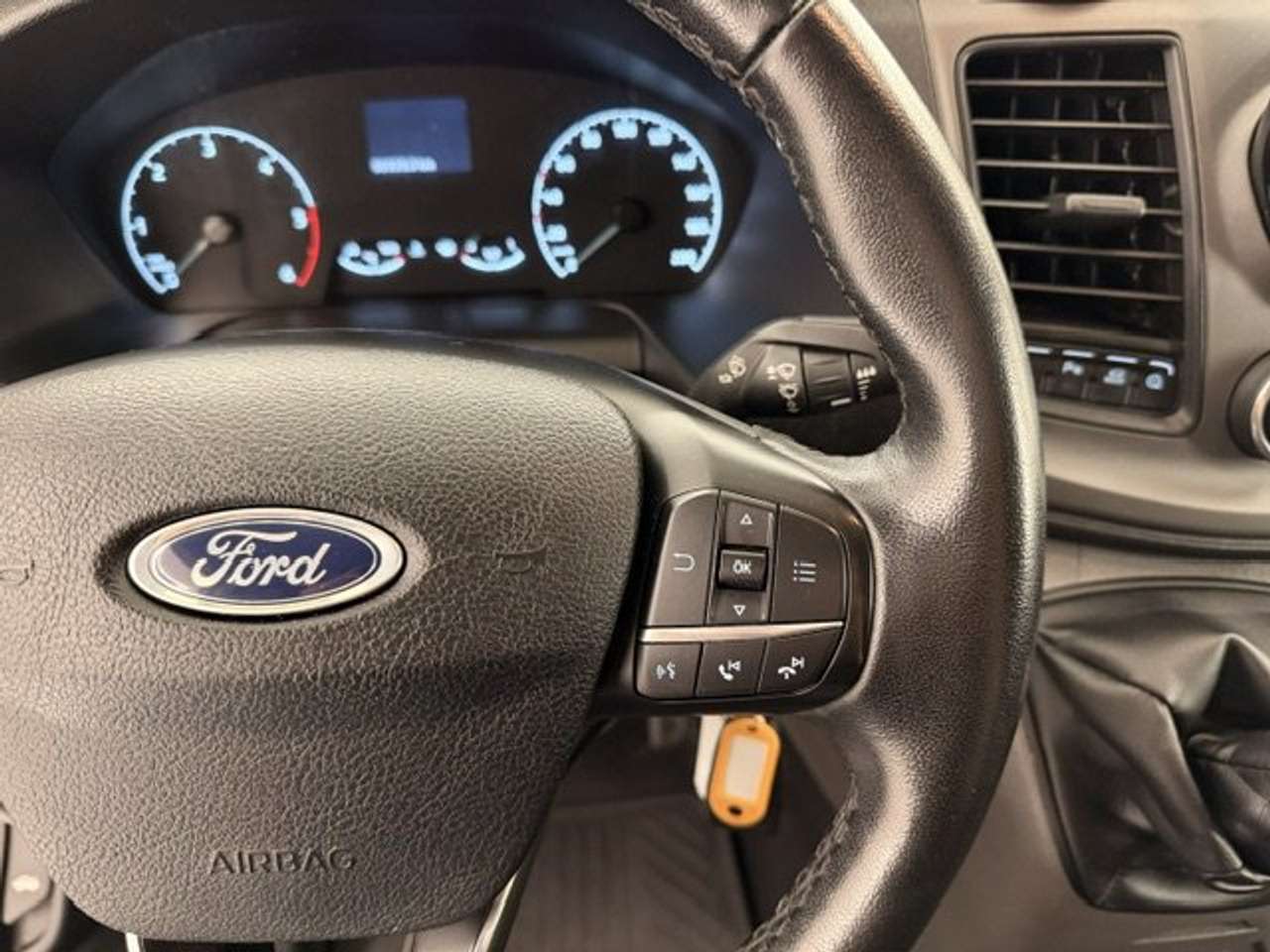 Ford Transit Custom L2 TREND 130PK 21400+BTW — foto 16 van 19