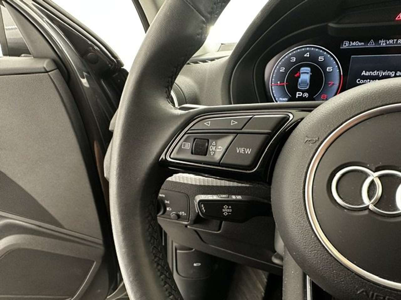 Audi Q2 S-LINE BENZINE AUTOMAAT 21000KM!!!!! — foto 11 van 17