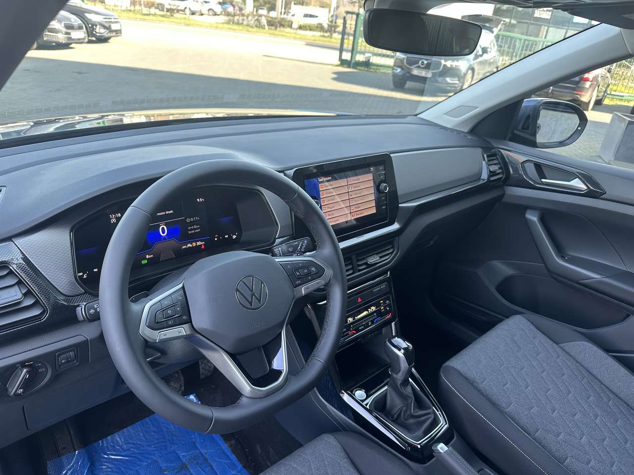 Volkswagen T-Cross 1.0 TSI DSG Automaat NIEUW 0KM 3 JAAR WAARBORG — foto 9 van 18