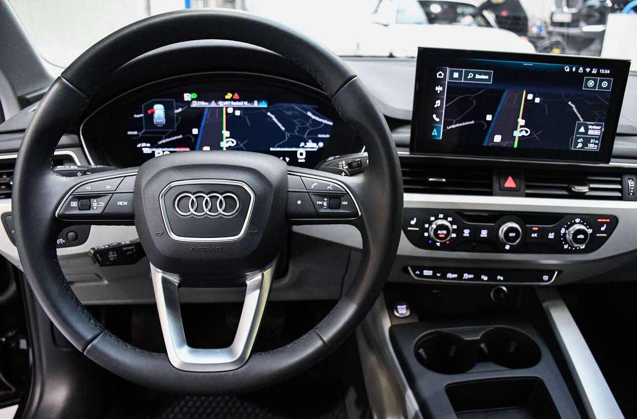Audi A4 A4 Avant 35 TFSI S-Line S tronic - NAVIGATIE / CAMERA / SMARTLINK / ACC / BLIS / PDC — foto 19 van 22