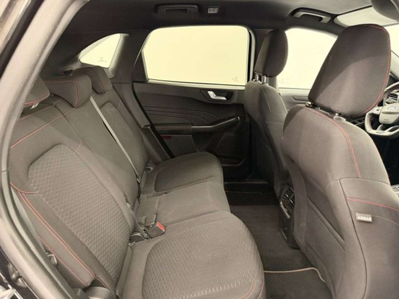 Ford Kuga ST-LINE FULL  HYBRID BENZINE AUTOMAAT — foto 11 van 22