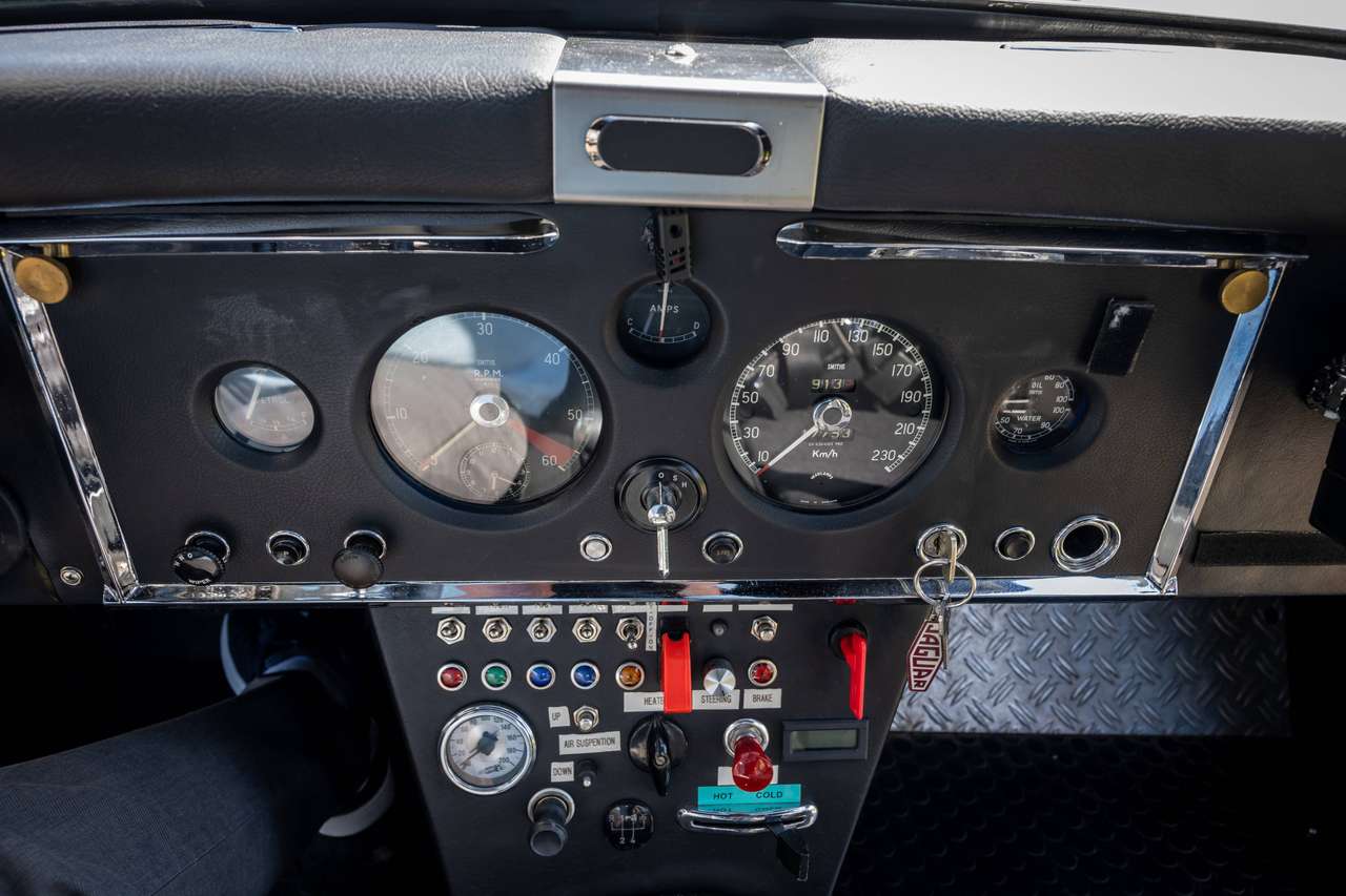 Jaguar XK XK 150 Rally Prepared — foto 10 van 19