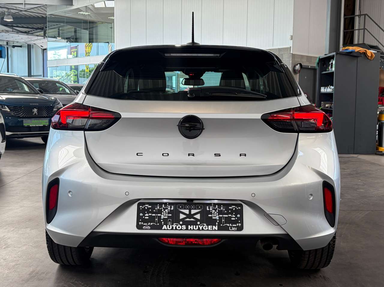 Opel Corsa 1.2i GS- Line met panoramisch dak! — foto 3 van 17