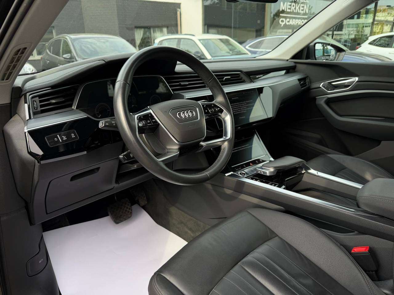 Audi e-tron 50 QUATTRO LEDER CAMERA 19" — foto 4 van 13