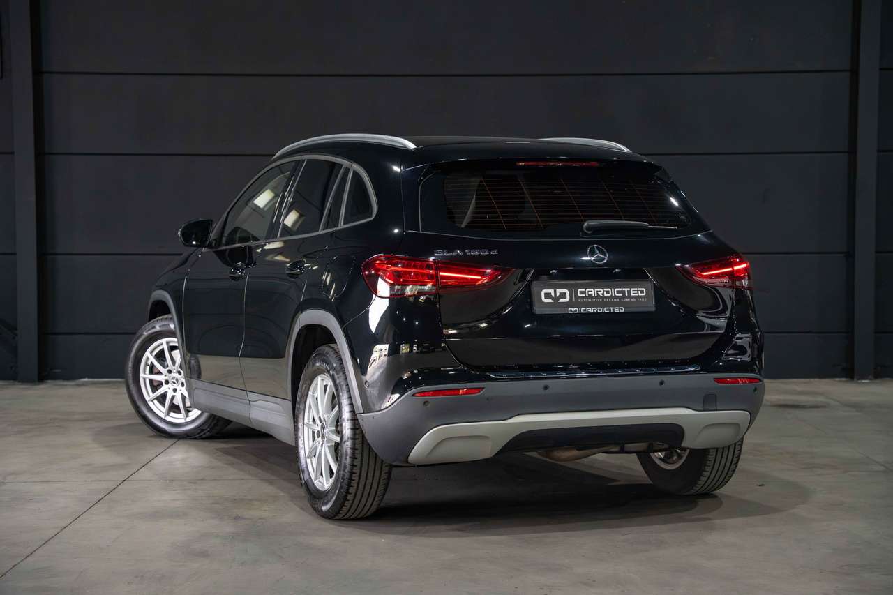 Mercedes-Benz GLA 180 GLA 180 d Business Solution Essential — foto 4 van 25