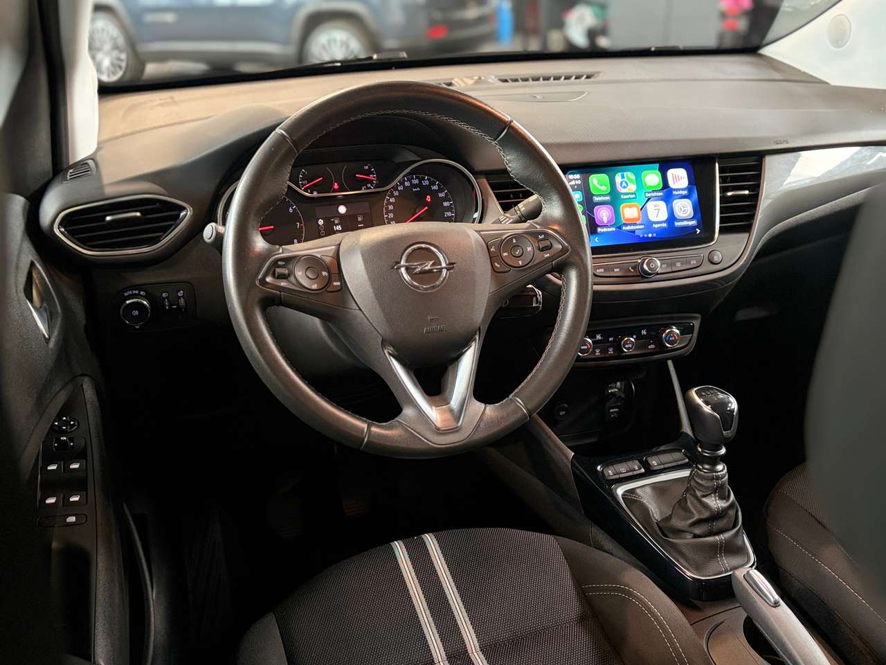 Opel Crossland 1.2 Turbo Elegance S/S — foto 8 van 17