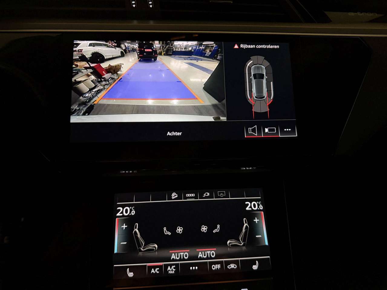 Audi Q8 e-tron QUATTRO 340PK * S-LINE  COMPETITION * BLACK PACK * 22" * LUCHTVERING * CAMERA * SITE ASSIST * ACC * — foto 8 van 25