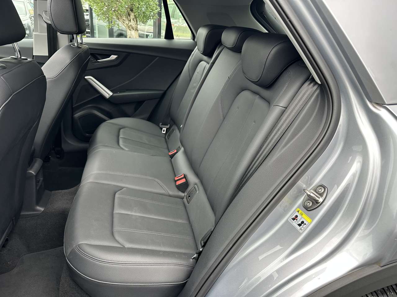Audi Q2 1.0 TFSI Sport S tronic. Opendak Leder 45000km — foto 12 van 20