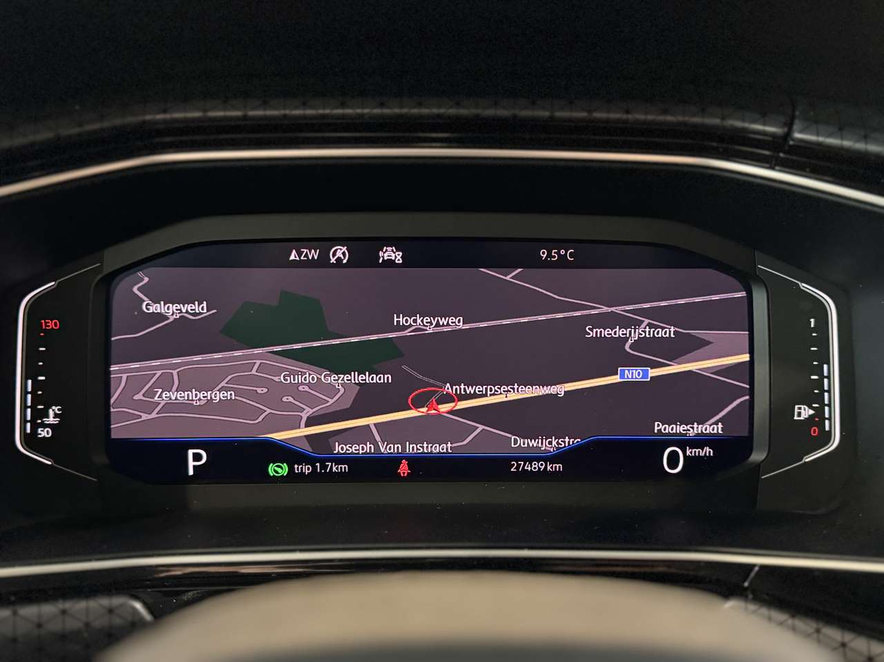 Volkswagen T-Cross 1.0 TSI DSG/AUTOMAAT 'R-Line' — foto 16 van 16
