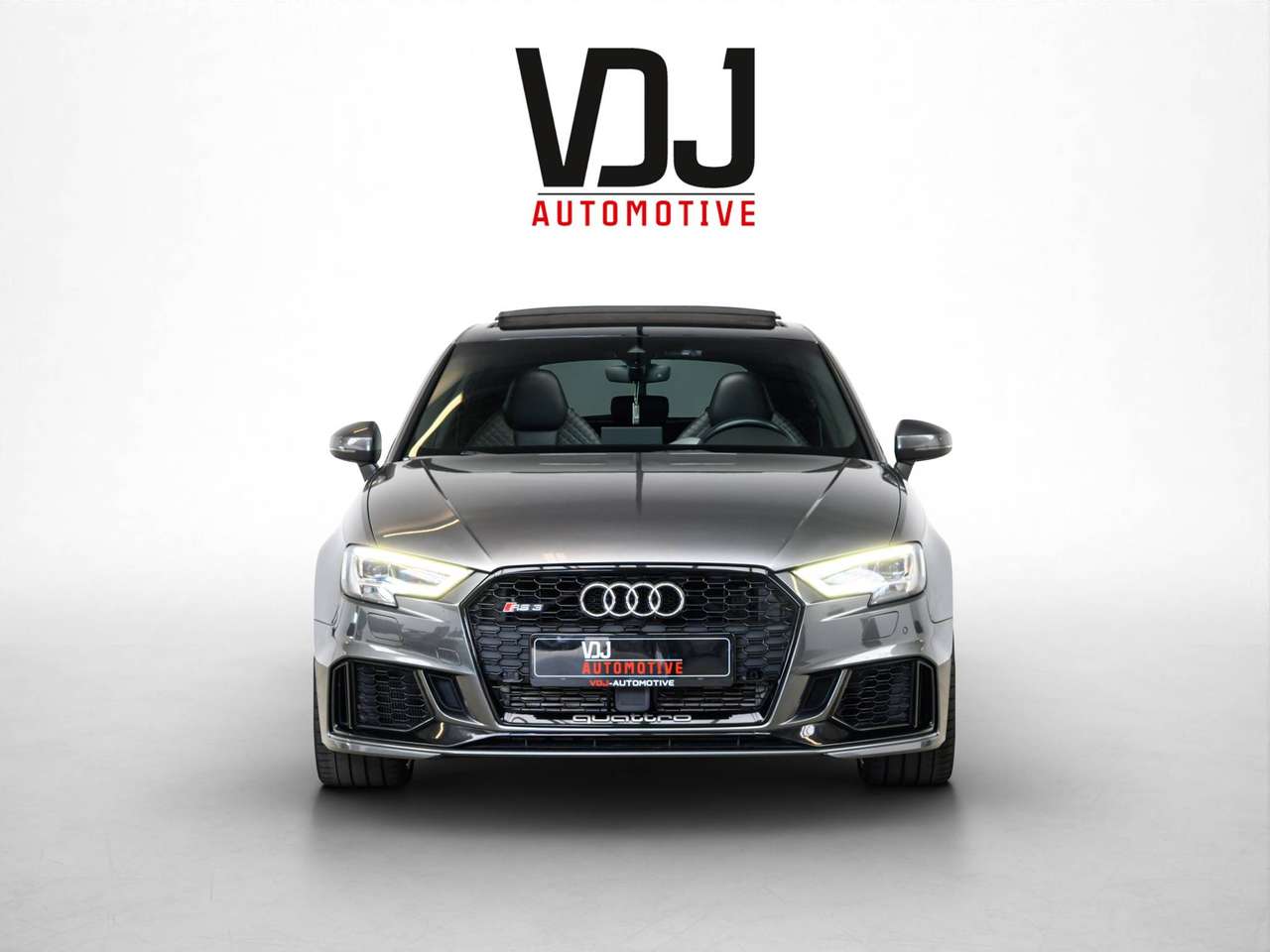Audi RS3 Sportback 2.5 TFSI | GARANTIE | PANO | KUIPSTOELEN — foto 2 van 25