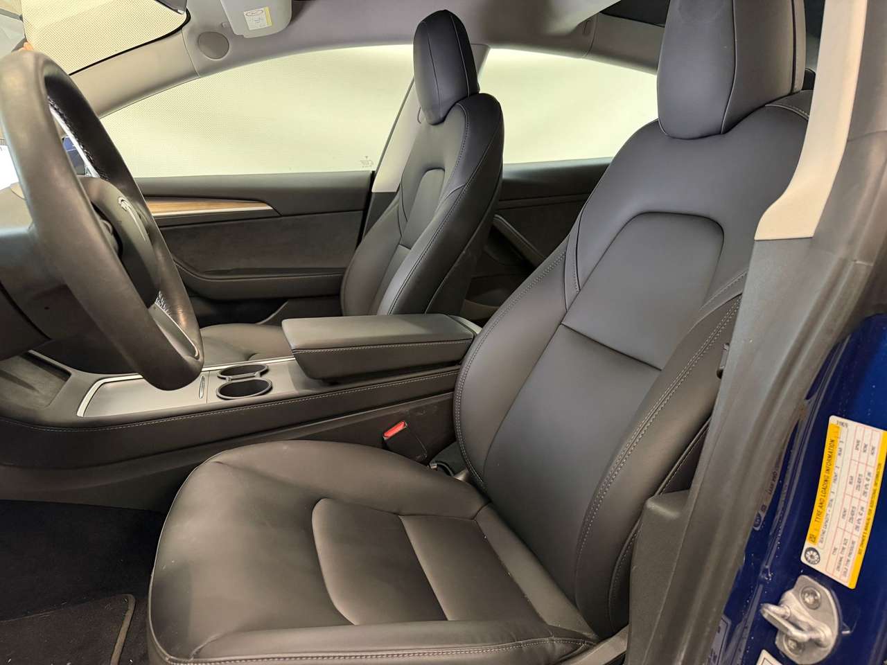 Tesla Model 3 Model 3 78 kWh AWD  (366 kW) — foto 13 van 15