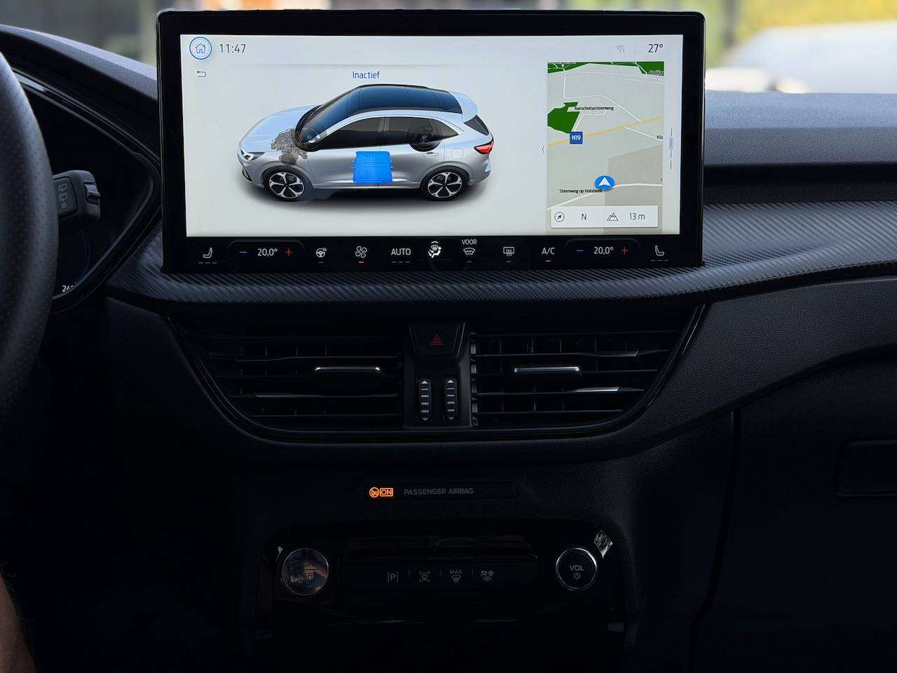 Ford Kuga FHEV ST-LINE LED CAMERA CARPLAY ZETEL- EN STUURVERWARMING — foto 17 van 18