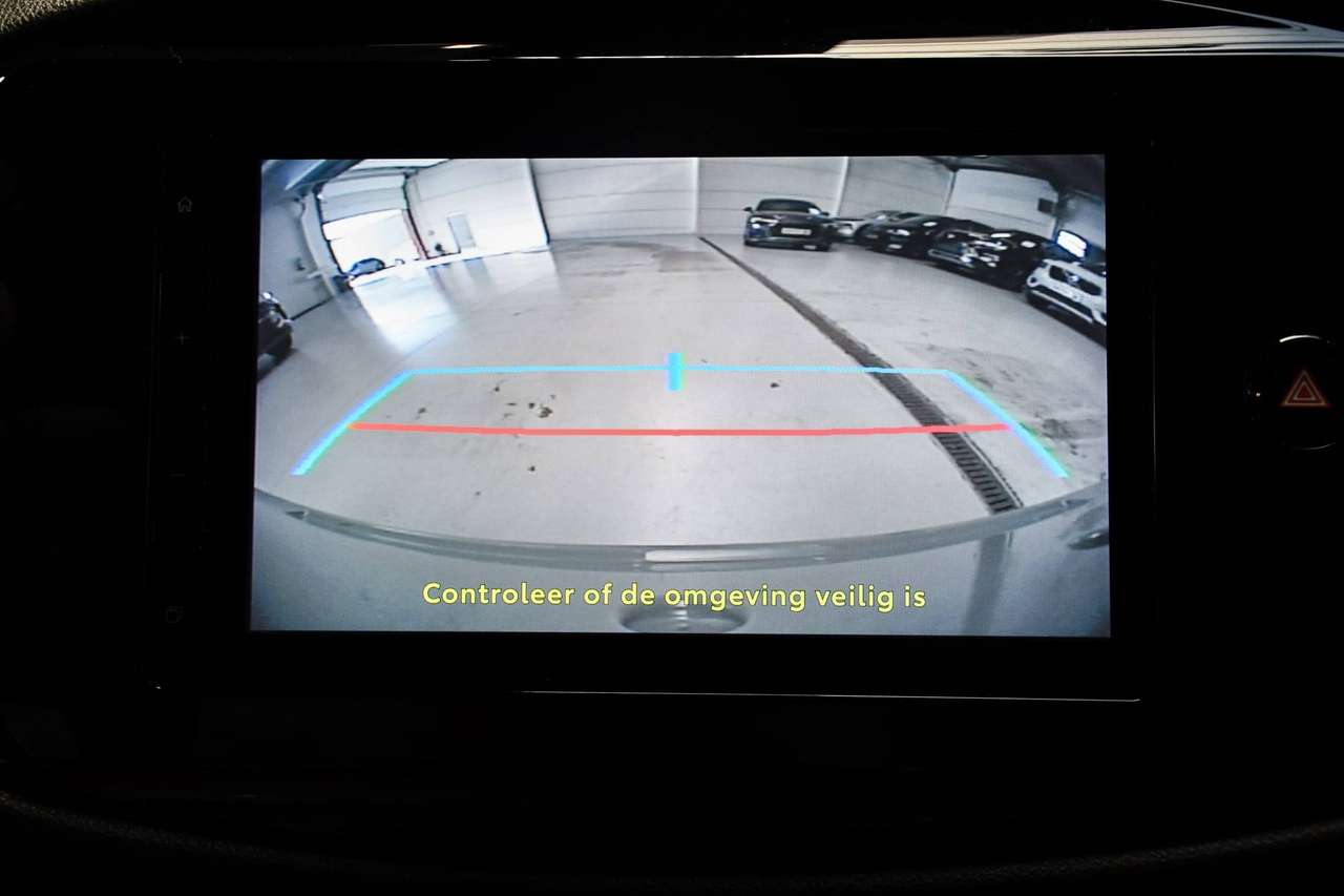 Toyota Aygo X Aygo X Air-Pulse + Tech Pack - NAVIGATIE VIA SMARTLINK / CAMERA / ACC / AIRCO — foto 10 van 18