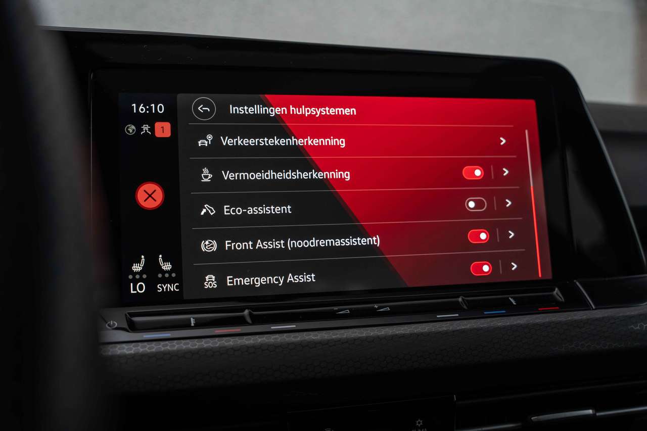 Volkswagen Golf GTI Clubsport PANO/AKRA/IQLIGHTS/19"/ACC/CAMERA/CARPLAY — foto 20 van 25