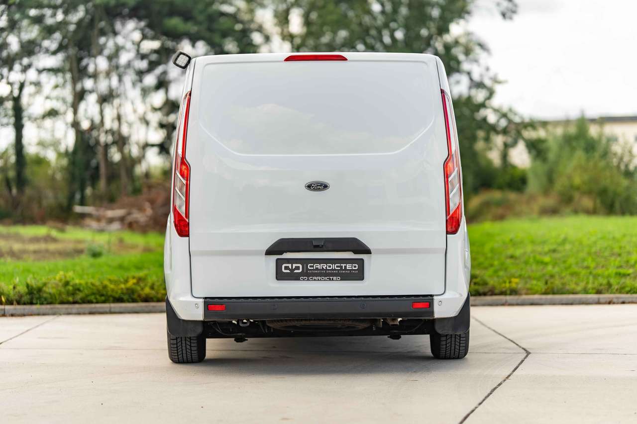 Ford Transit Custom Transit Custom 1.0 T L1H1 PHEV Limited S/S (EU6.2) — foto 17 van 25