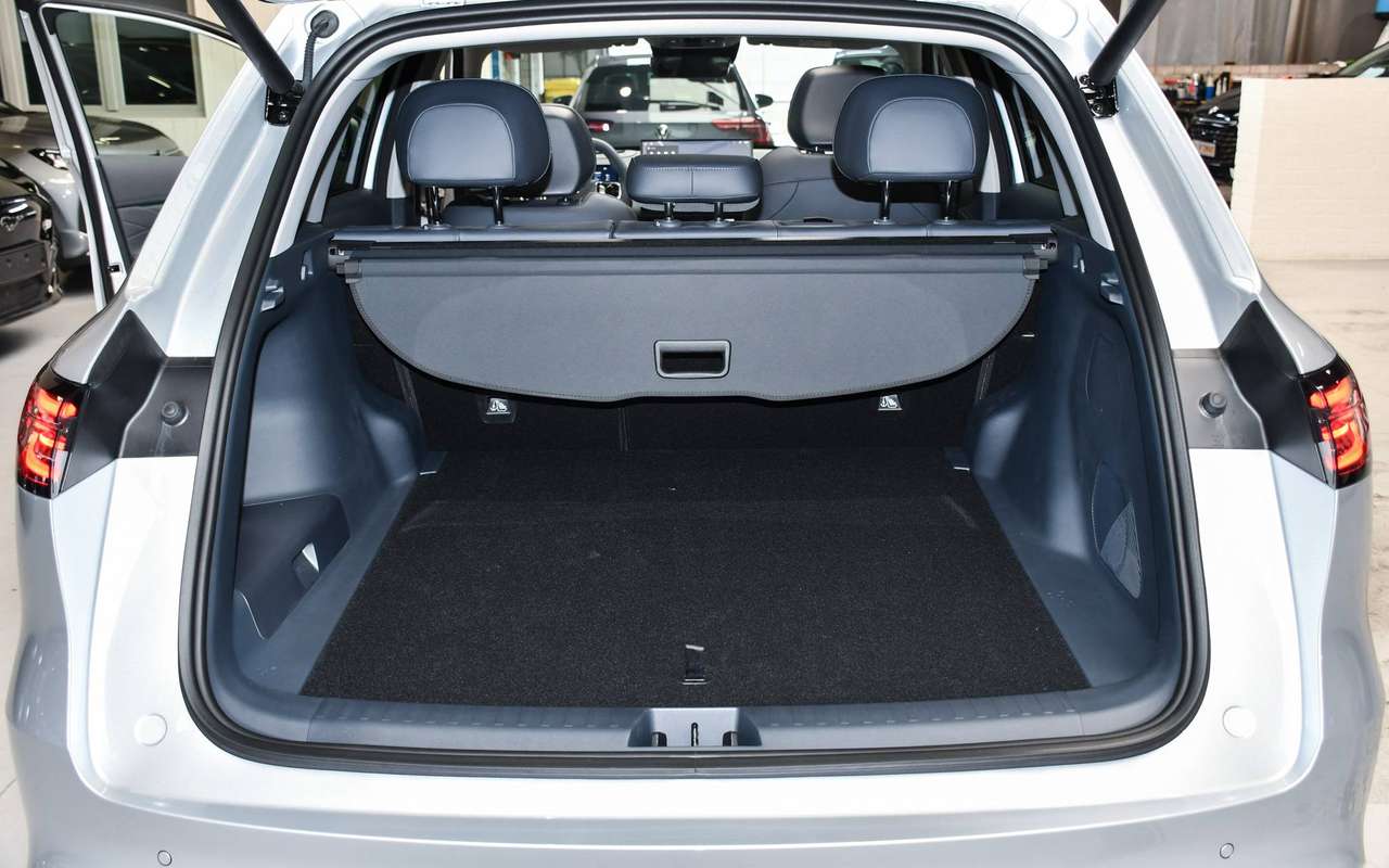 Geely Starray EM-i Max+ 136km NIEUW - NAVIGATIE / OPEN PANO-DAK / LEDER / CAMERA / ACC / BLIS / PDC — foto 21 van 22