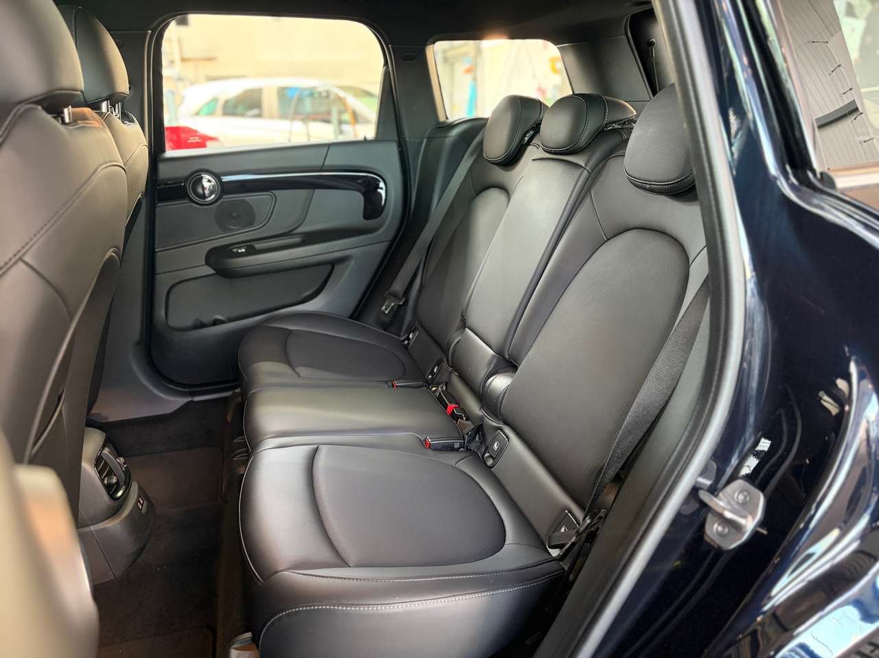 MINI One Countryman 'Northwood Edition' met open dak! — foto 8 van 19