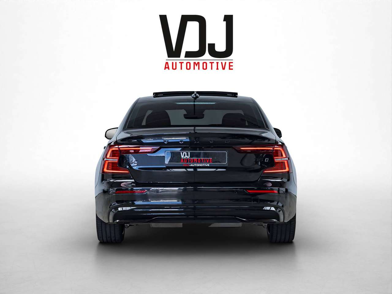 Volvo S60 B5|MHEV|PANO|HARMAN-KARDON|360°|HEAD-UP|ZETELVERW. (v/a)|SFEERVERL.|ACC|LA|GARANTIE| — foto 4 van 25