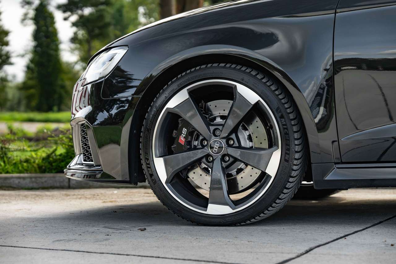 Audi RS3 (2019) — foto 7
