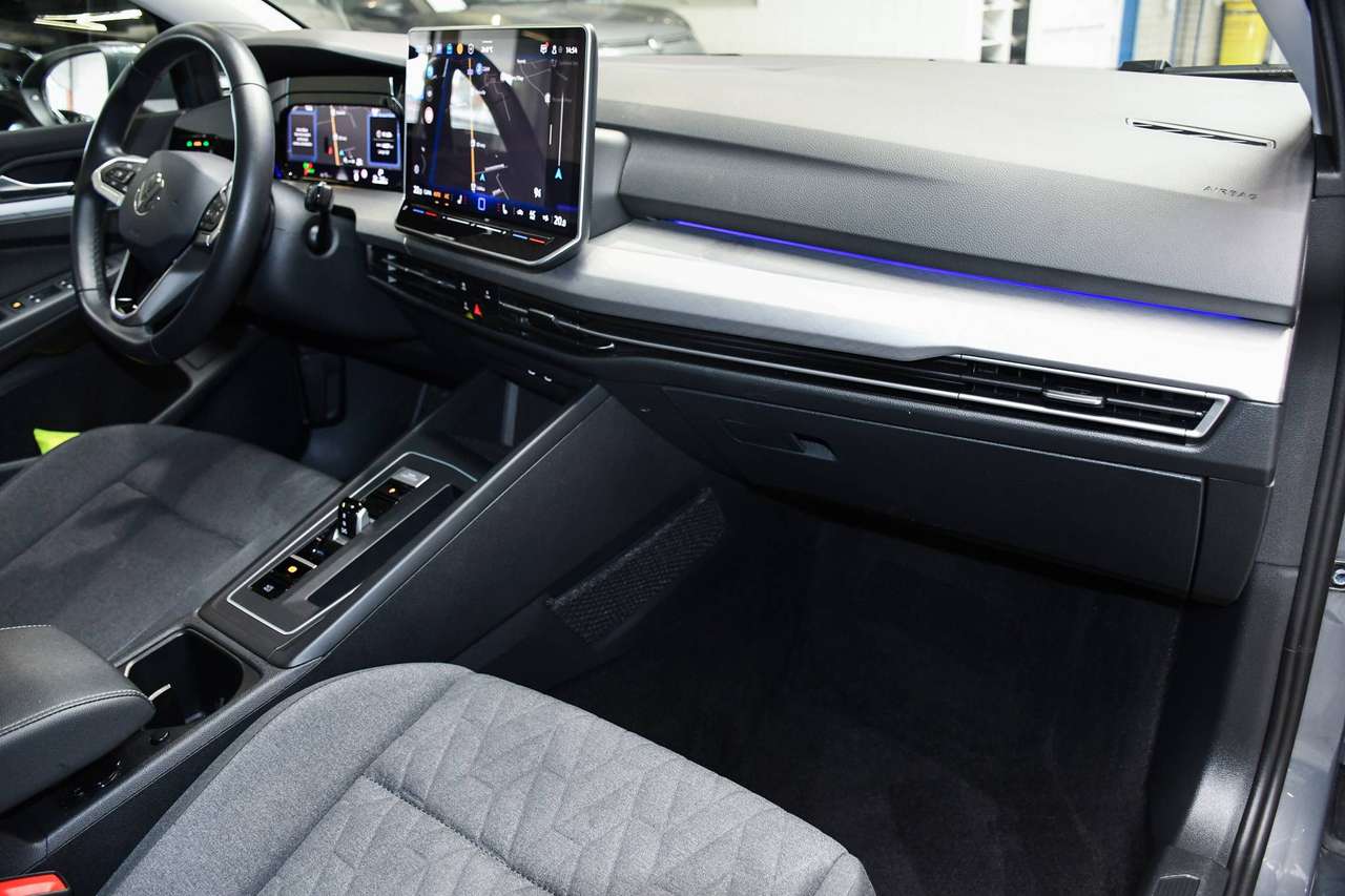 Volkswagen Golf Variant Golf Variant MHEV 1.5 eTSI Life DSG - TREKHAAK / NAVIGATIE / ACC / SMARTLINK / PDC — foto 7 van 19