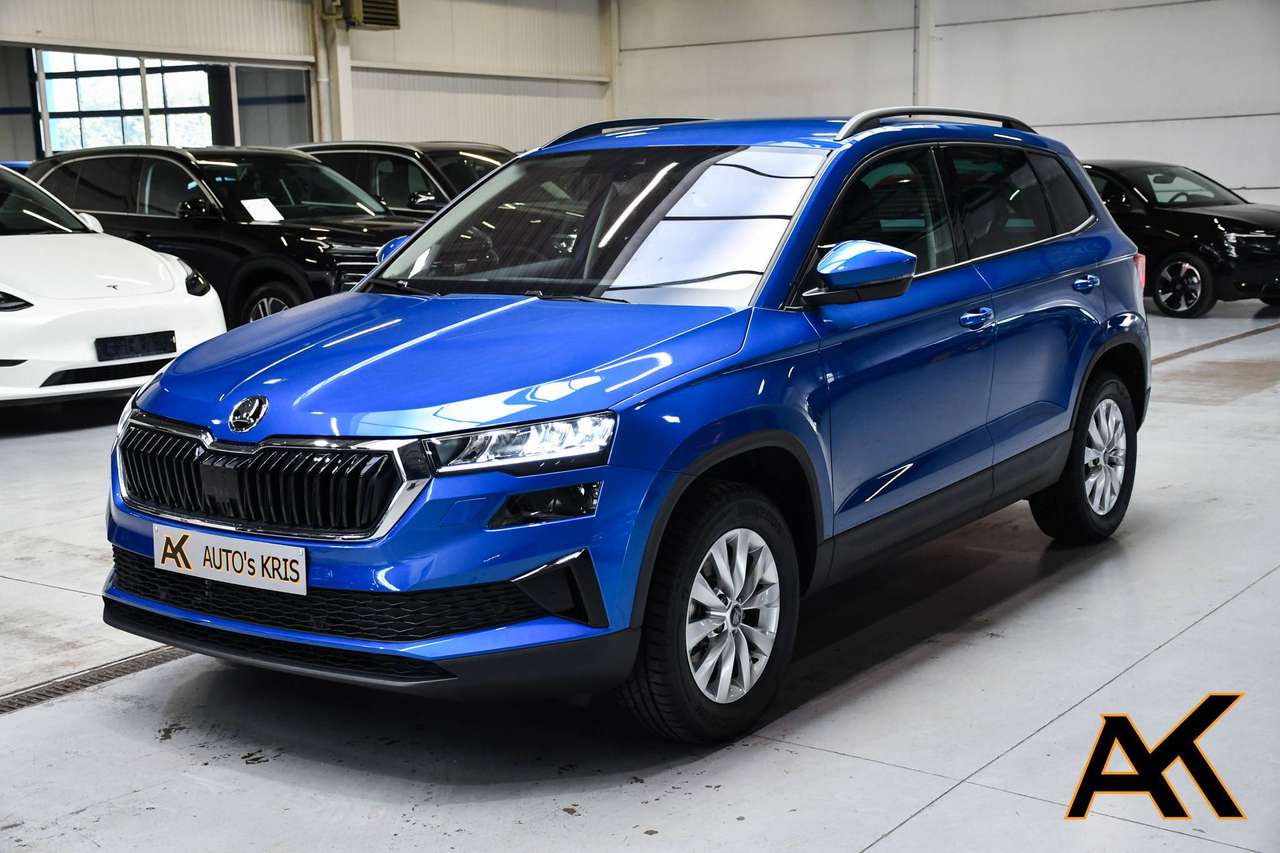 Skoda Karoq Karoq 1.5 TSI ACT Family DSG - NAVIGATIE / CAMERA / SMARTLINK / WINTERPACK / PDC / CC