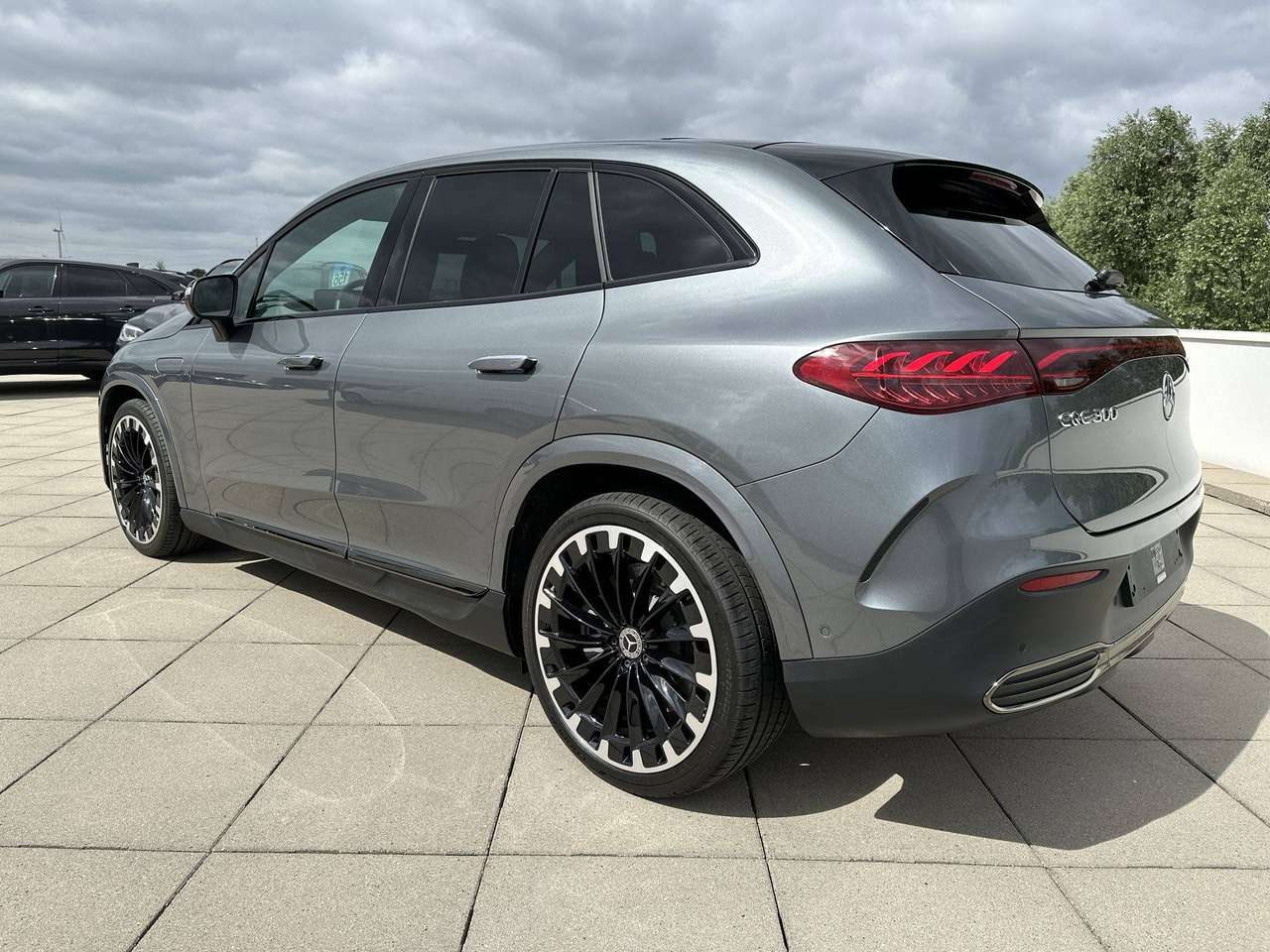 Mercedes-Benz EQE SUV EQE 90.6 kWh 300 AMG Line AMG Line — foto 7 van 18