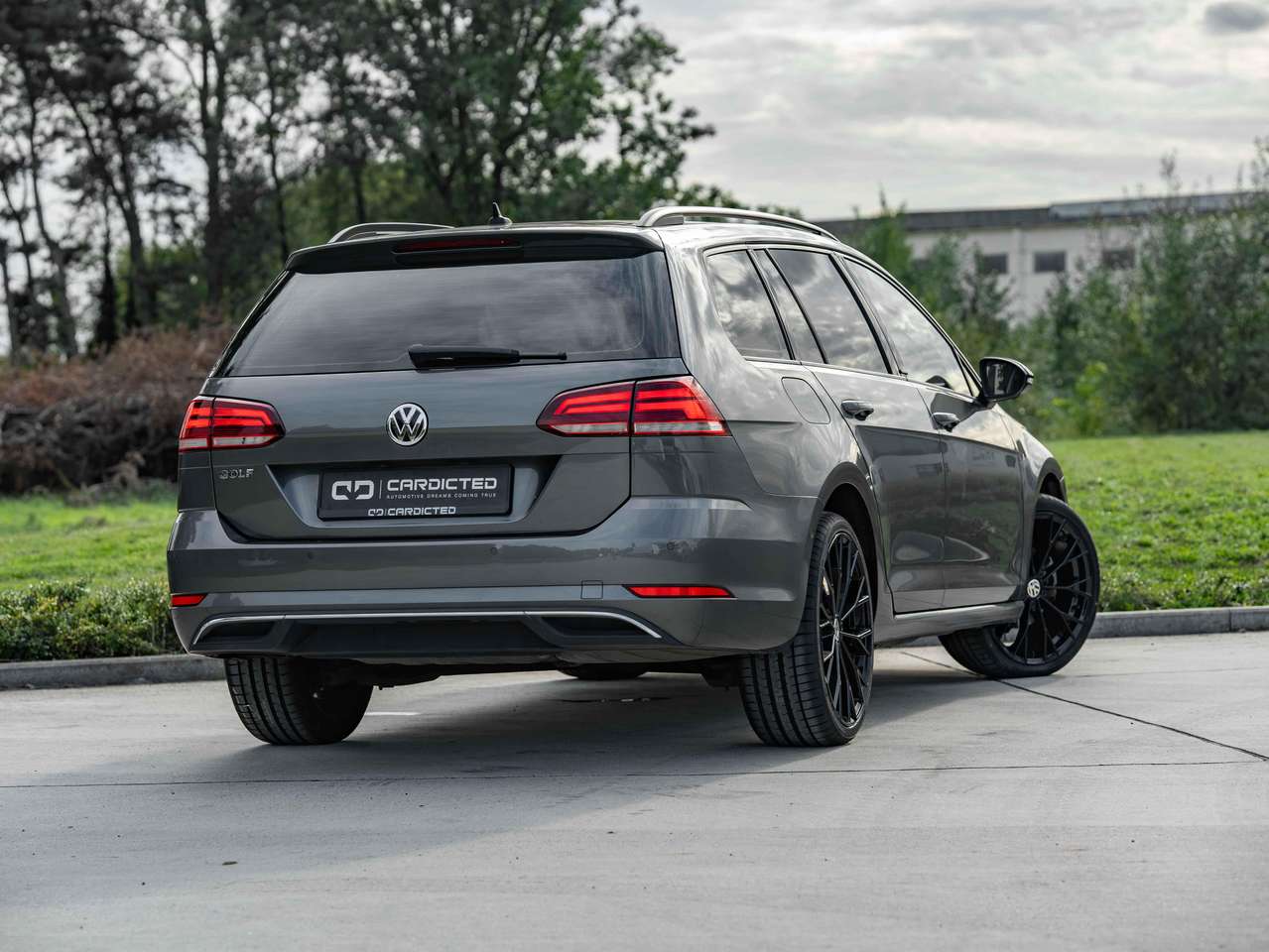 Volkswagen Golf Variant (2020) — foto 17