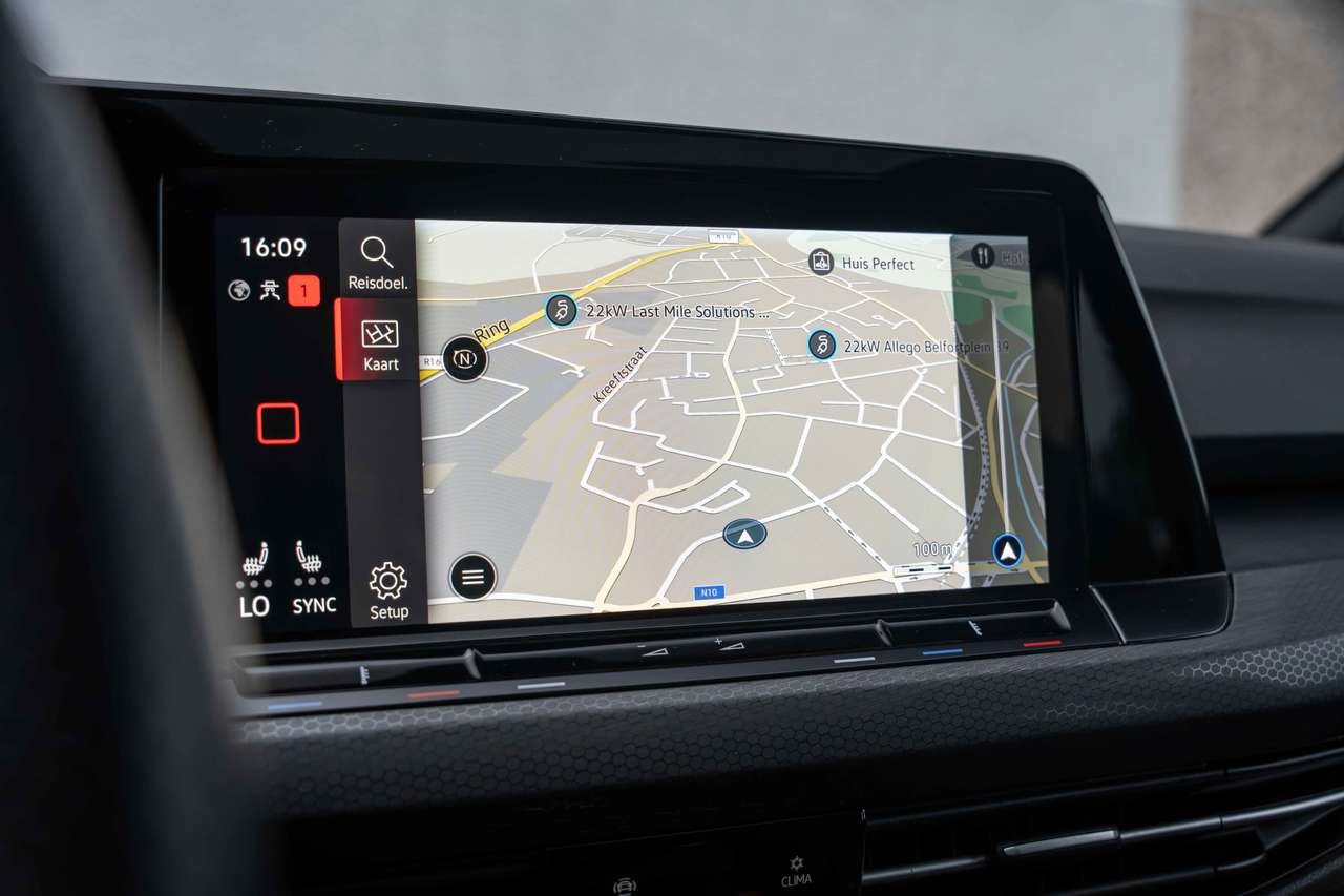 Volkswagen Golf GTI Clubsport PANO/AKRA/IQLIGHTS/19"/ACC/CAMERA/CARPLAY — foto 18 van 25