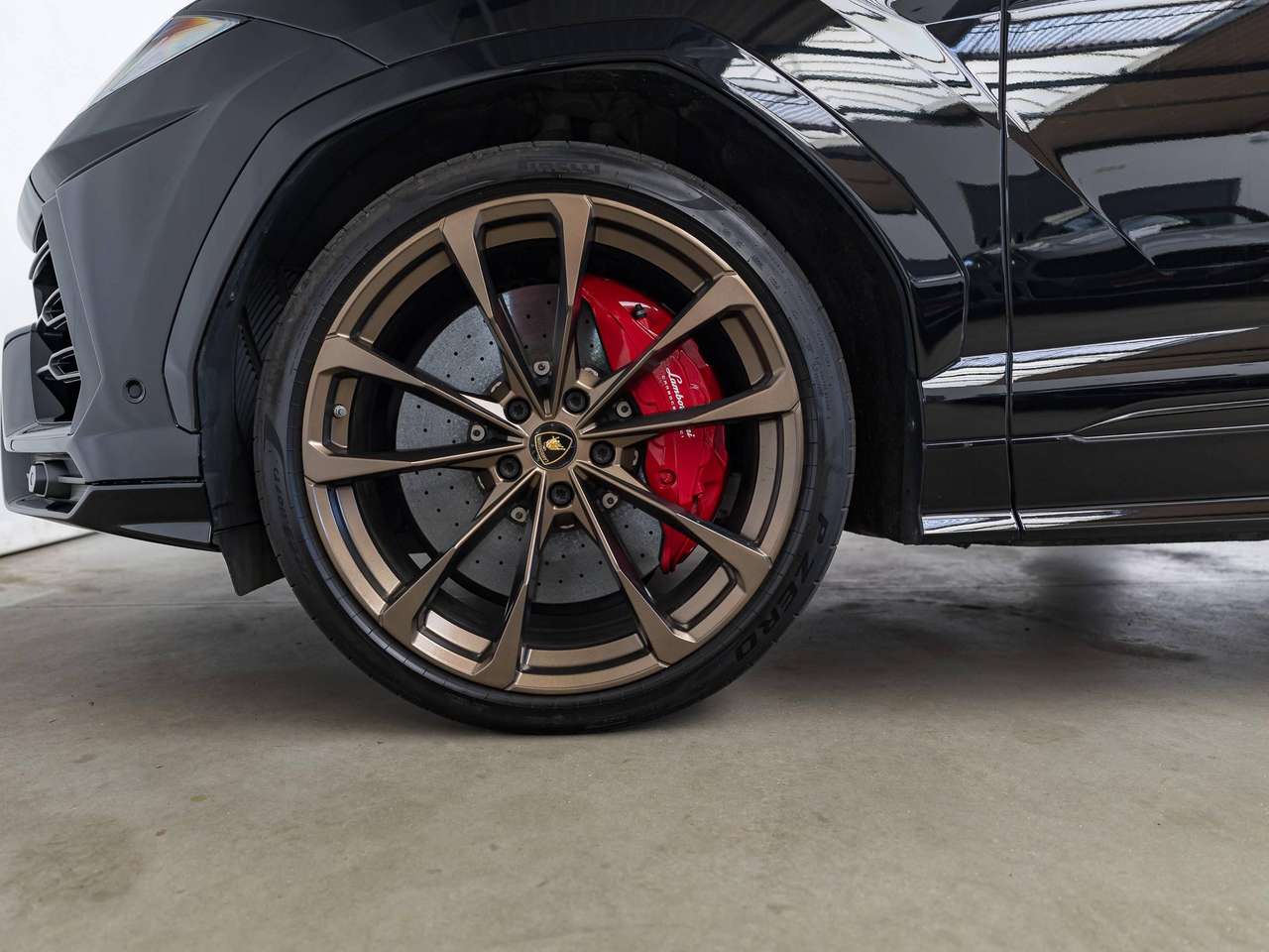 Lamborghini Urus 4.0 BITURBO V8|LUKAKU FIRST OWNER|NIGHT VISION|360°|BANG&OLUFSEN|MASSAGE|HEAD-UP|ZETELVERW.+KOELING|CARBON|REAR WHEEL ST. — foto 10 van 25