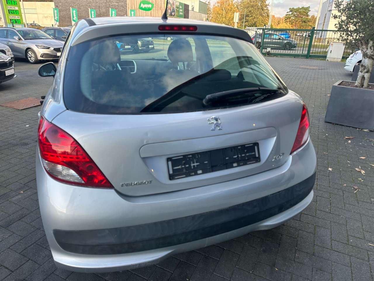 Peugeot 207 1.4i Benzine 5 deuren 91000km Nouveau Courroit de distribution — foto 6 van 11