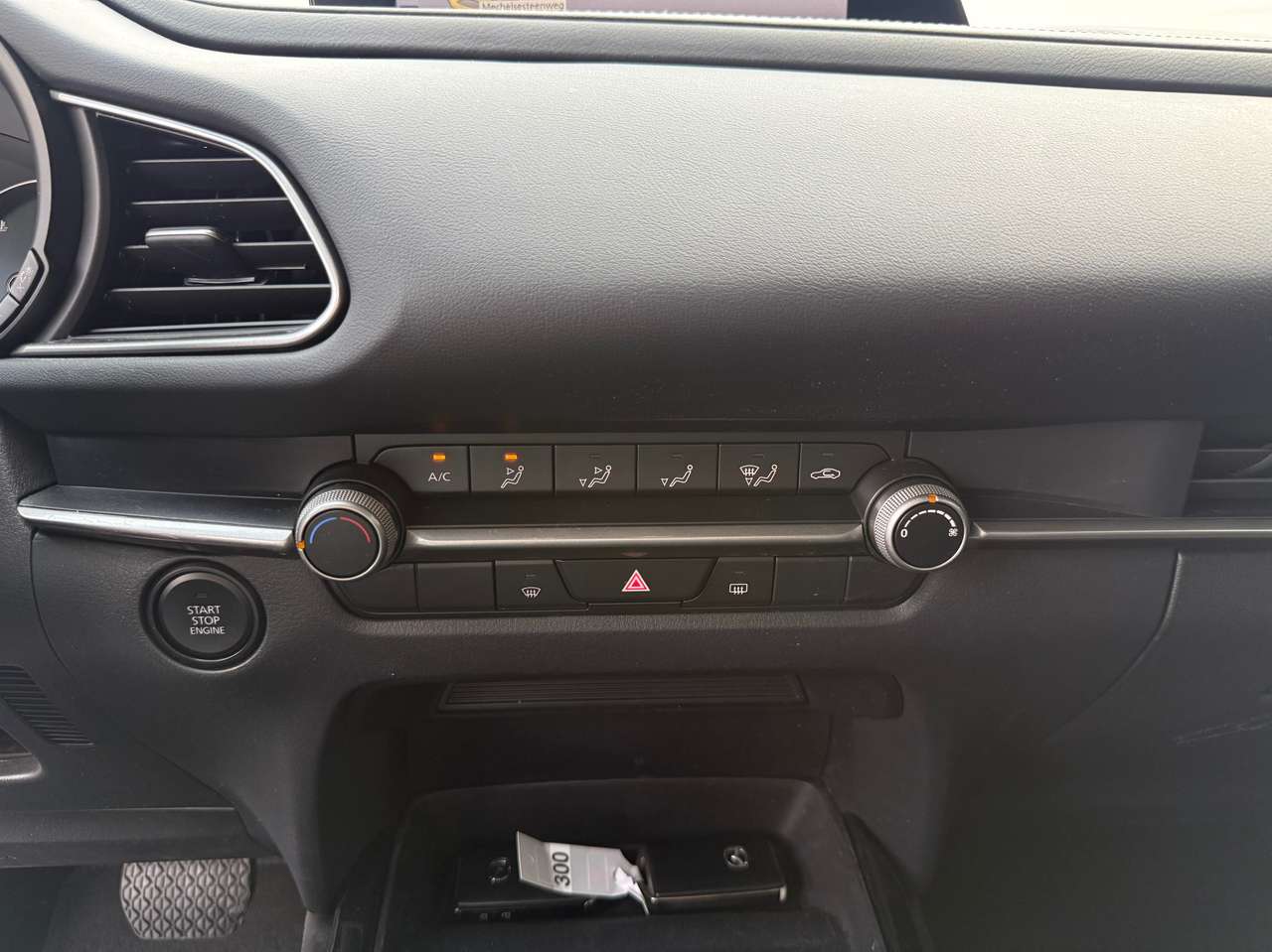Mazda CX-30 2.0i SKYACTIV-G MHE Hakoné — foto 16 van 21