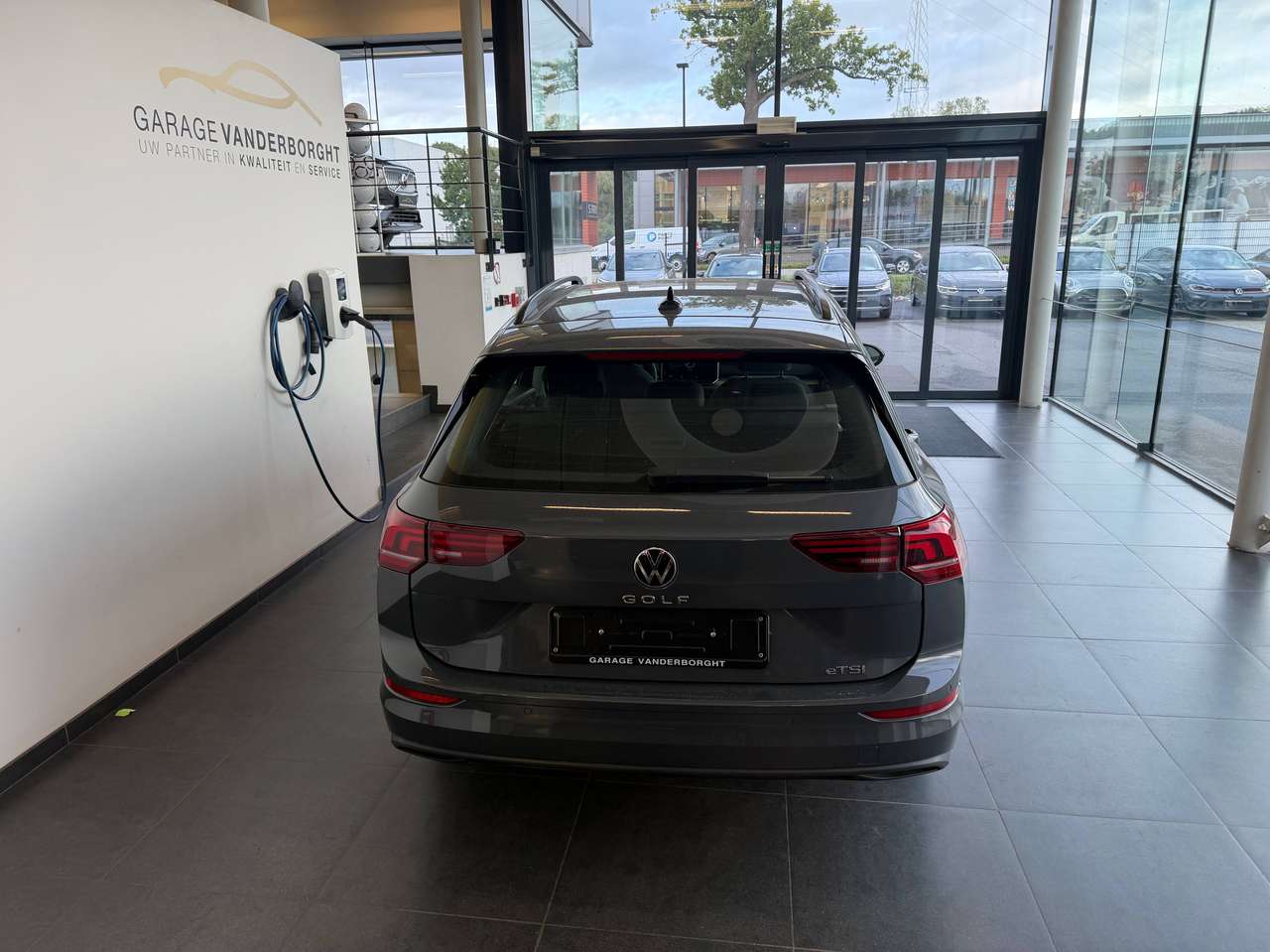 Volkswagen Golf Variant BREAK LIFE 1.5eTSI HYBRIDE BENZINE AUTOMAAT 34000KM!!!!! — foto 4 van 23