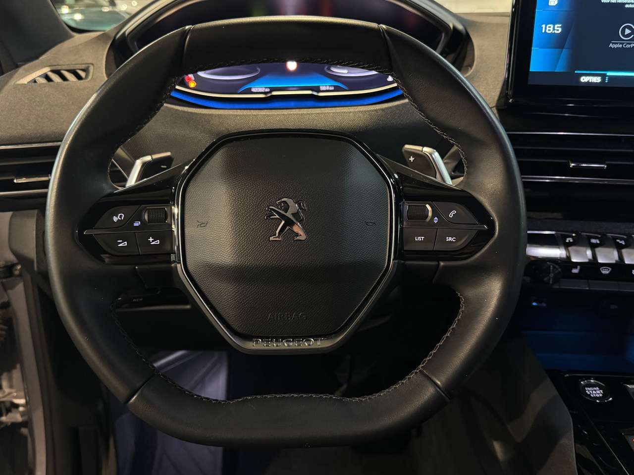 Peugeot 5008 1.2 PureTech Allure Pack — foto 17 van 18