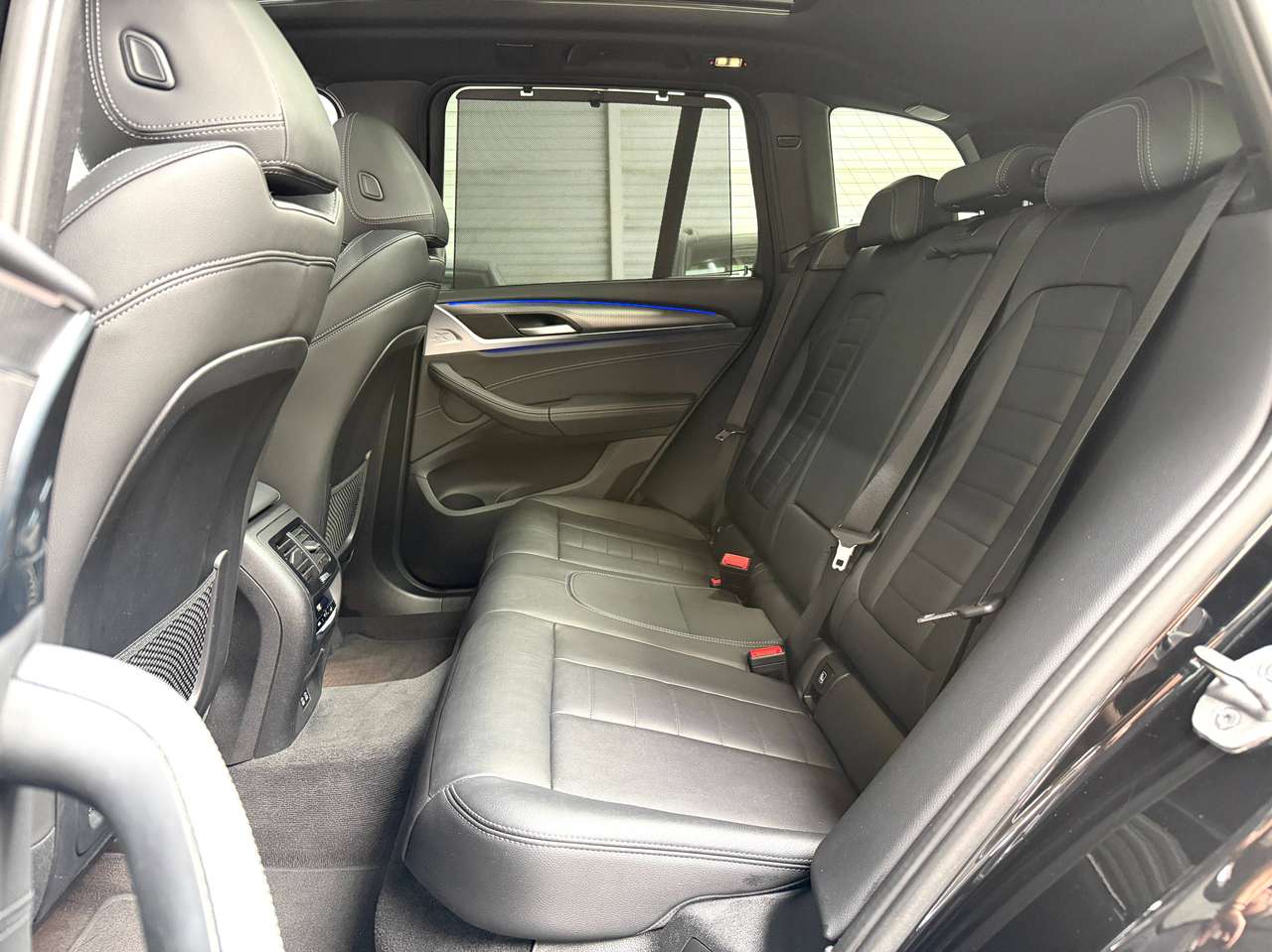 BMW X3 X3 2.0iA xDrive20 M-PACK PANO*CAMERA*PDC*NAVI*DAB*CARPLAY*CC*LED*HEATED SEATS MEMORY*AC3ZONE — foto 17 van 25