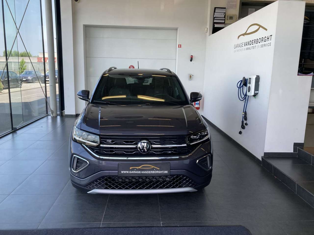 Volkswagen T-Cross R-LINE BENZINE AUTOMAAT  NIEUW 0KM — foto 2 van 19