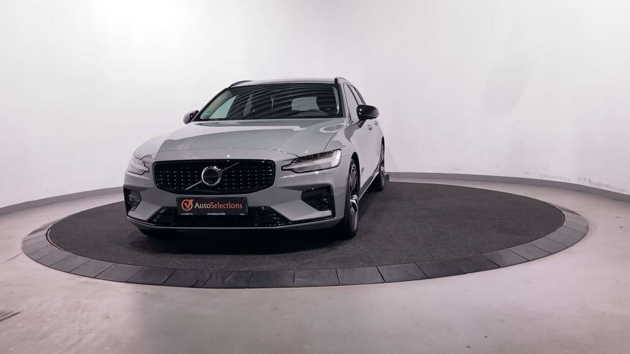 Volvo V60 B4 PLUS DARK + HK + 360° + 18”