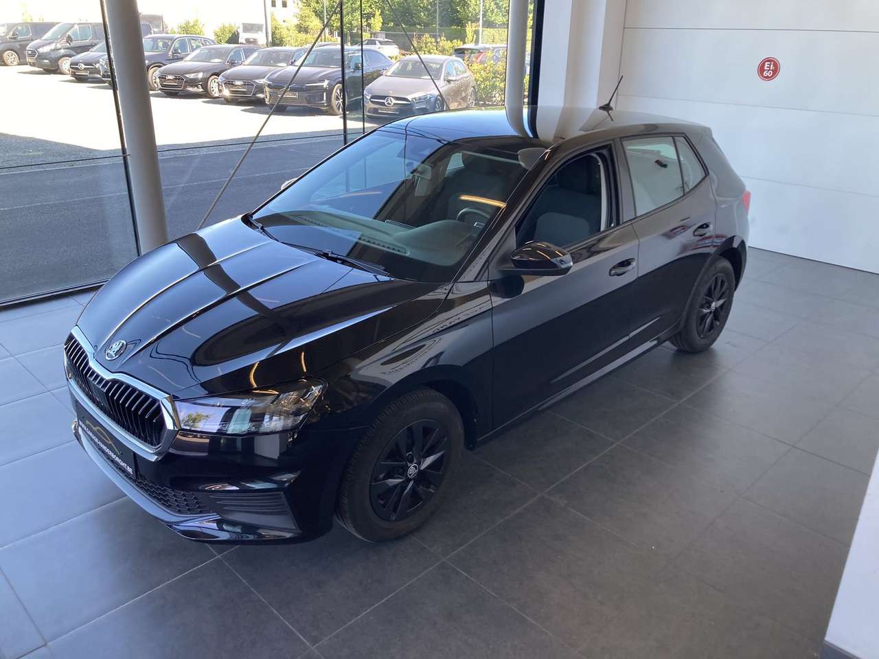 Skoda Fabia 1.0TSI BENZINE  AUTOMAAT MET SLECHTS 17000KM!!!!! — foto 3 van 23