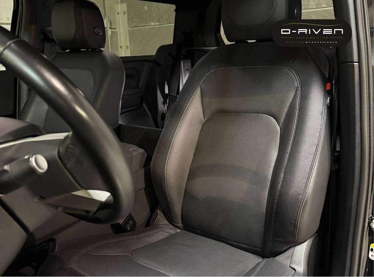 Land Rover Defender 90 SE D250* X-DYNAMIC *Lichte vracht*LUCHTVERING*LEDER*360*20"*FULL* — foto 8 van 25