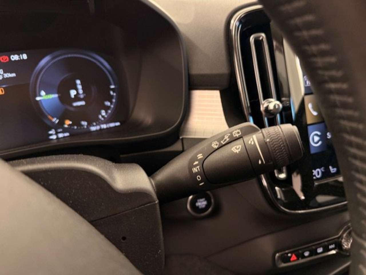 Volvo XC40 T4 PLUG-IN HYBRID AUTOMAAT 62000KM!!!! — foto 17 van 21