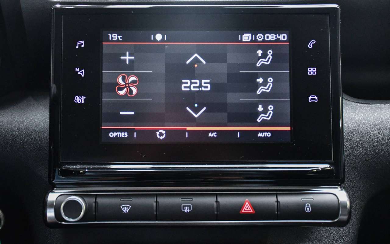 Citroen C3 Aircross C3 Aircross 1.2 PureTech Feel Automaat - NAVIGATIE / CAMERA / SMARTLINK / PDC / CC — foto 12 van 18