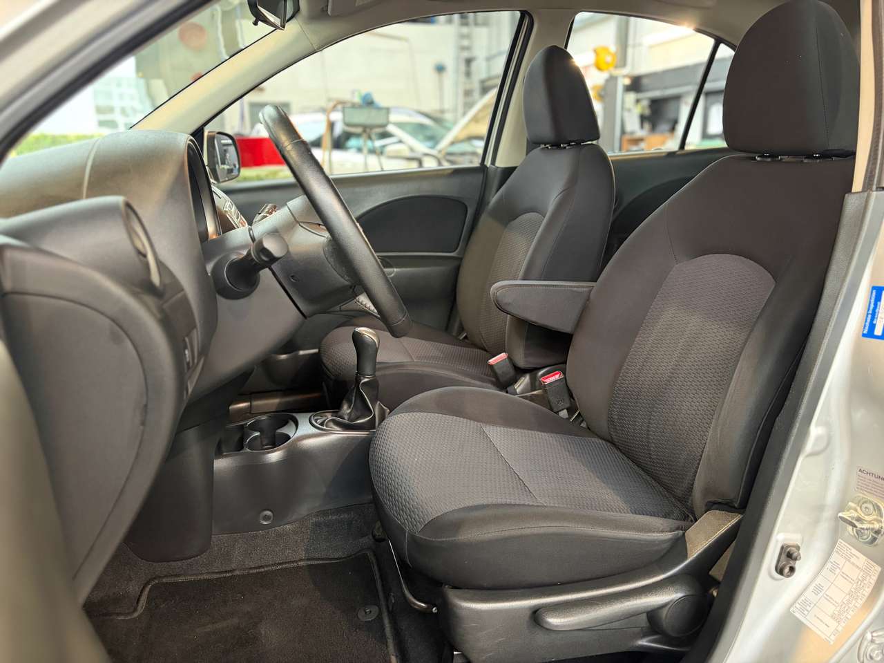 Nissan Micra VERKOCHT — foto 6 van 10