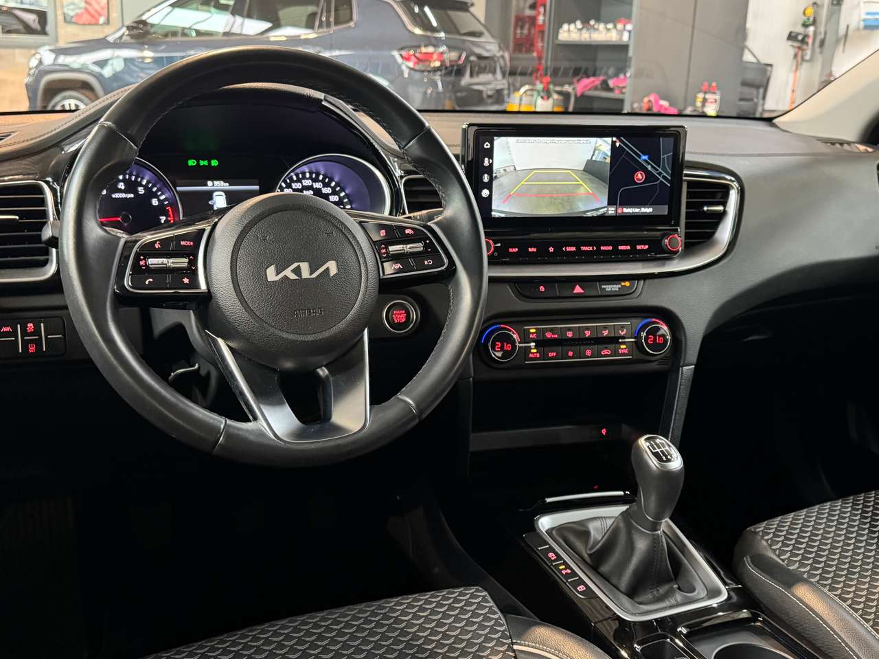 Kia Ceed SW / cee'd SW 1.0 T-GDi ISG — foto 8 van 17