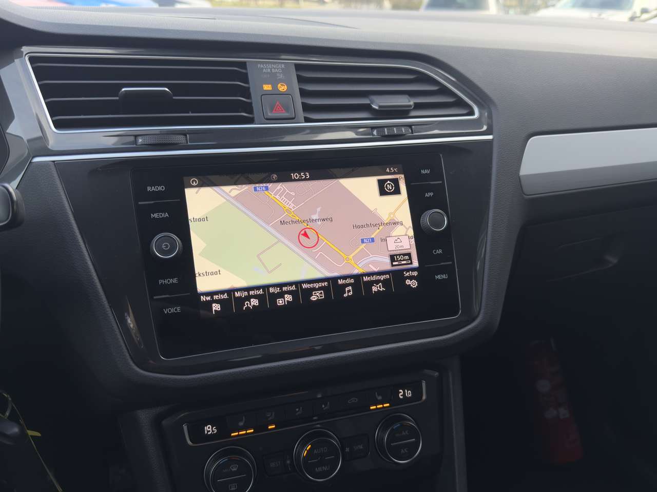 Volkswagen Tiguan 1.5 TSI — foto 14 van 20