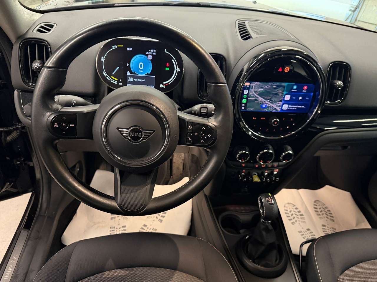 MINI Cooper SE Countryman Mini Countryman 1.5A PHEV Cooper SE ALL4 — foto 9 van 15