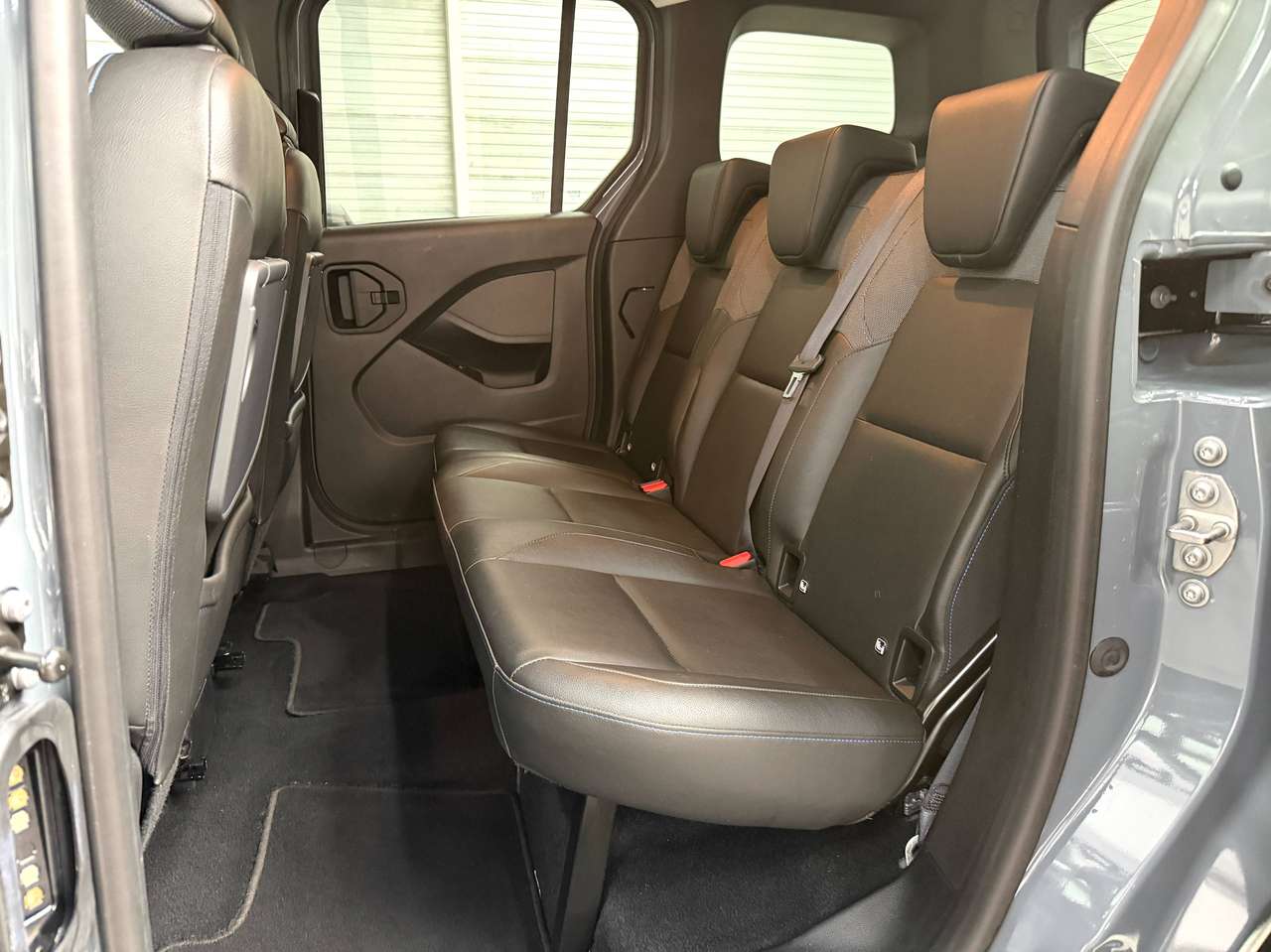 Nissan Townstar Townstar 1.3 DIG-T L1H1 Tekna 360°CAMERA*CARPLAY*LED*DAB*NAVI*CC*PDC*BLIS*LANE ASSIST — foto 16 van 25
