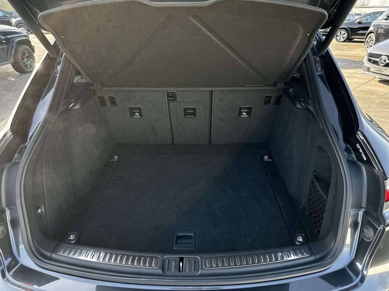 Porsche Macan Macan 2.0 Turbo PDK Pano dak 20" velgen — foto 11 van 19