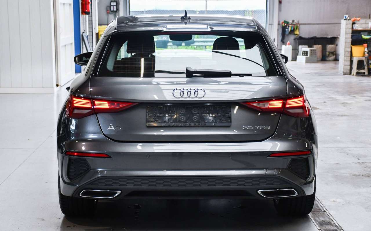 Audi A3 A3 Sportback 30 TFSI S line - NAVIGATIE / SMARTLINK / PDC / CC — foto 5 van 19